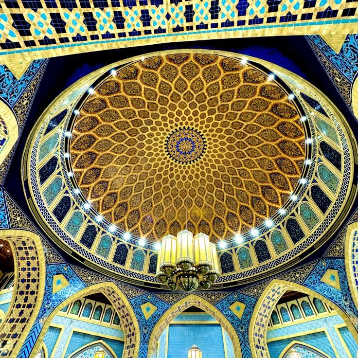 Dining out as an expat family in Canada